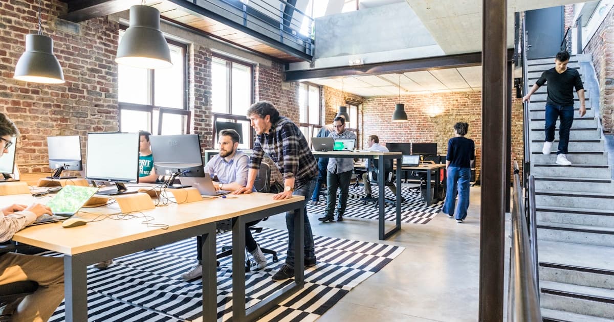 Wiener Innenstadt mit historischen Gebaeuden fuer Firmensitz